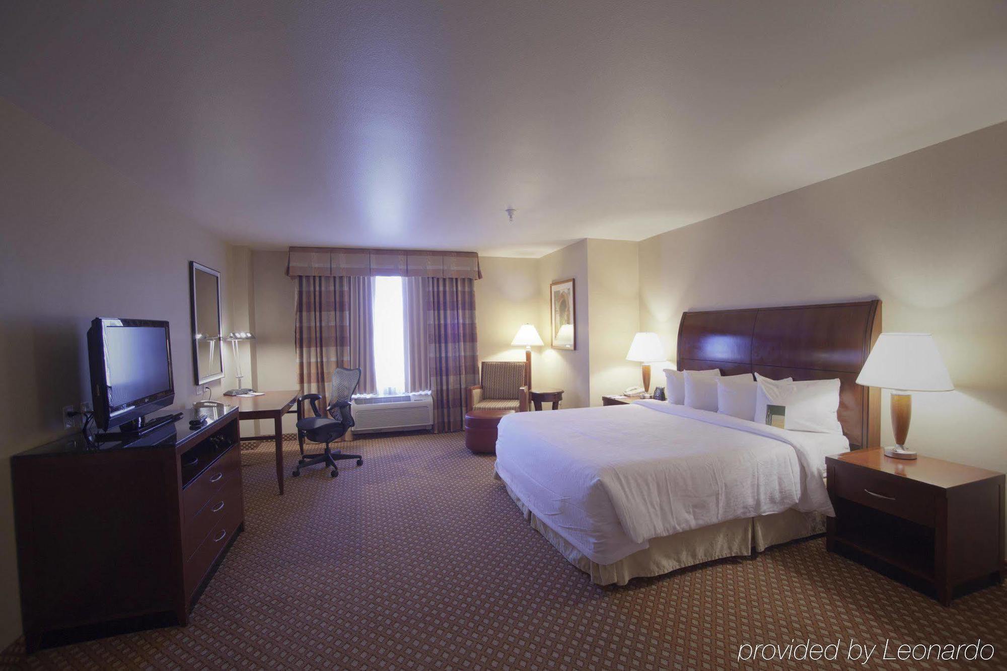 Hilton Garden Inn Albuquerque Uptown Exterior foto